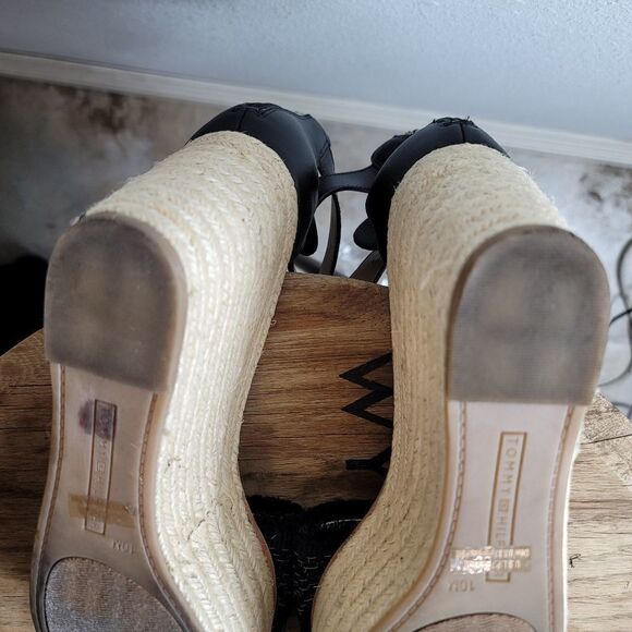 Tommy Hilfiger terrin Black raffia wedge sandals - Picture 10 of 11